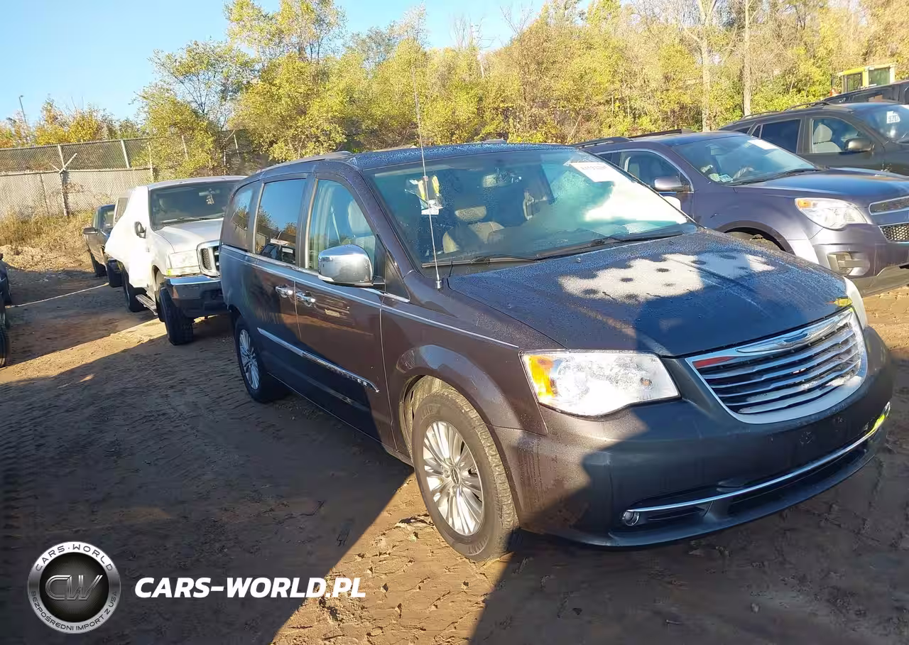 2015 Chrysler Town & Country Touring-L