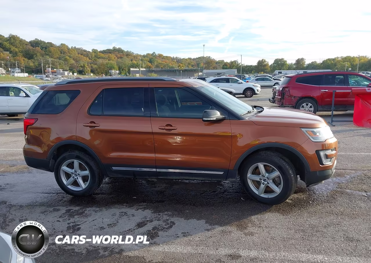 2017 Ford Explorer Xlt VIN:1FM5K8D81HGD57006 - 13