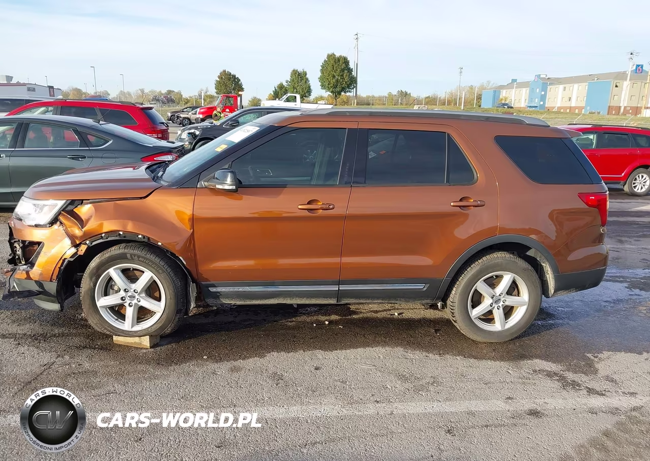 2017 Ford Explorer Xlt VIN:1FM5K8D81HGD57006 - 14