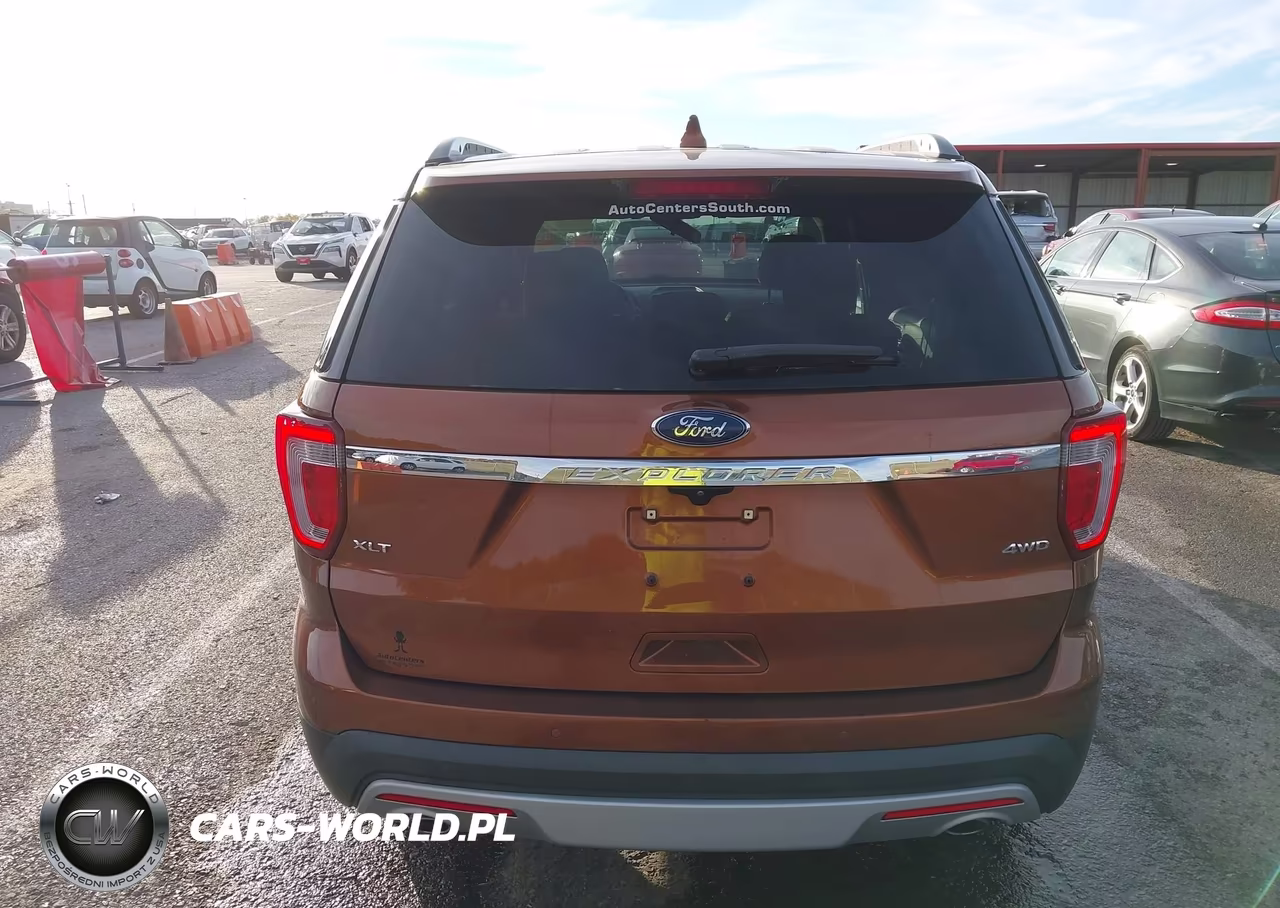 2017 Ford Explorer Xlt VIN:1FM5K8D81HGD57006 - 16