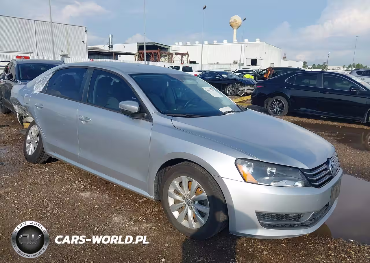 2014 Volkswagen Passat 1.8T Wolfsburg Edition