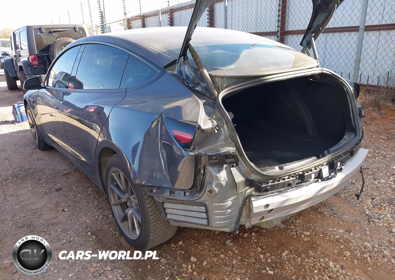 2021 Tesla Model 3 Standard Range Plus Rear-Wheel Drive VIN:5YJ3E1EA7MF873063 - 3