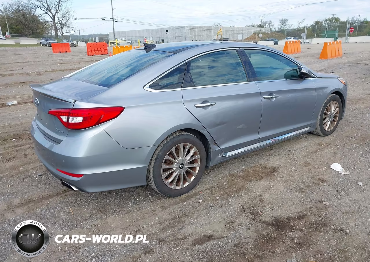 2015 Hyundai Sonata Sport-Limited VIN:5NPE34AFXFH131858 - 4