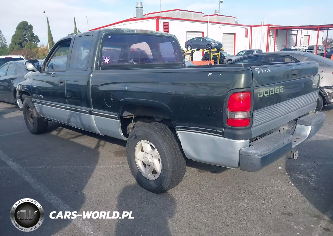 1996 Dodge Ram 1500 VIN:1B7HC13YXTJ140718 - 3