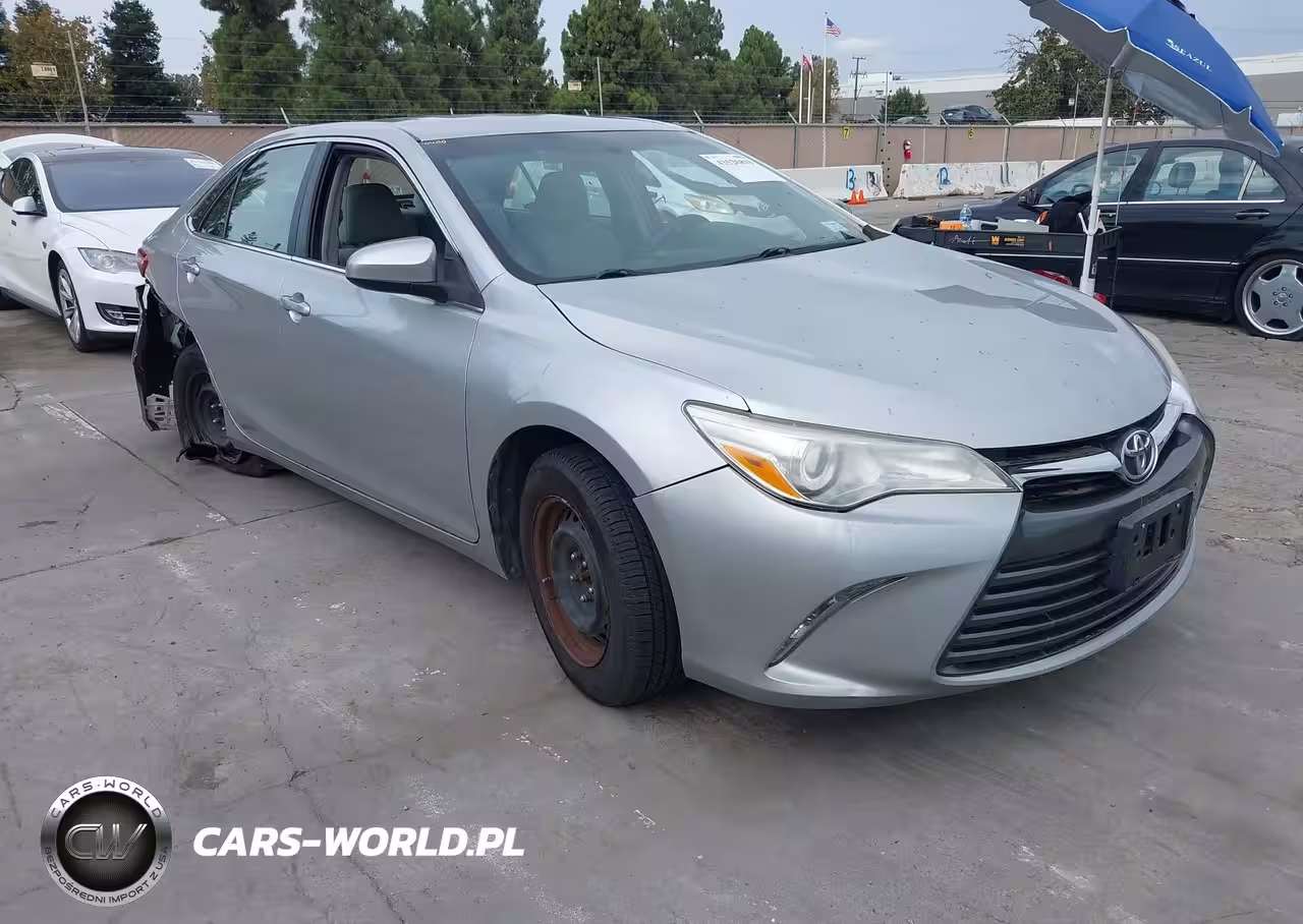 2015 Toyota Camry Le