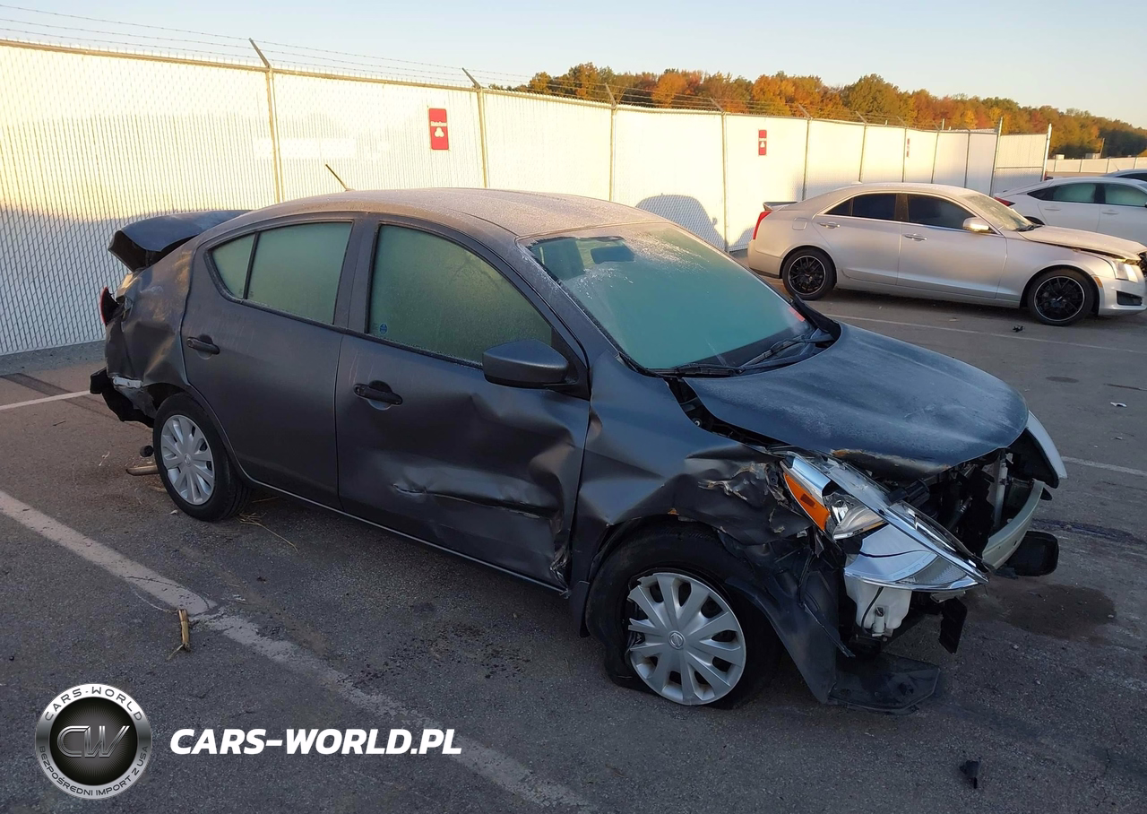 2019 Nissan Versa 1.6 S