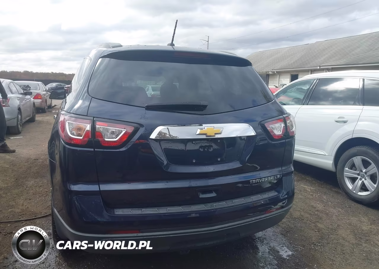 2015 Chevrolet Traverse Ls VIN:1GNKRFED5FJ117984 - 16