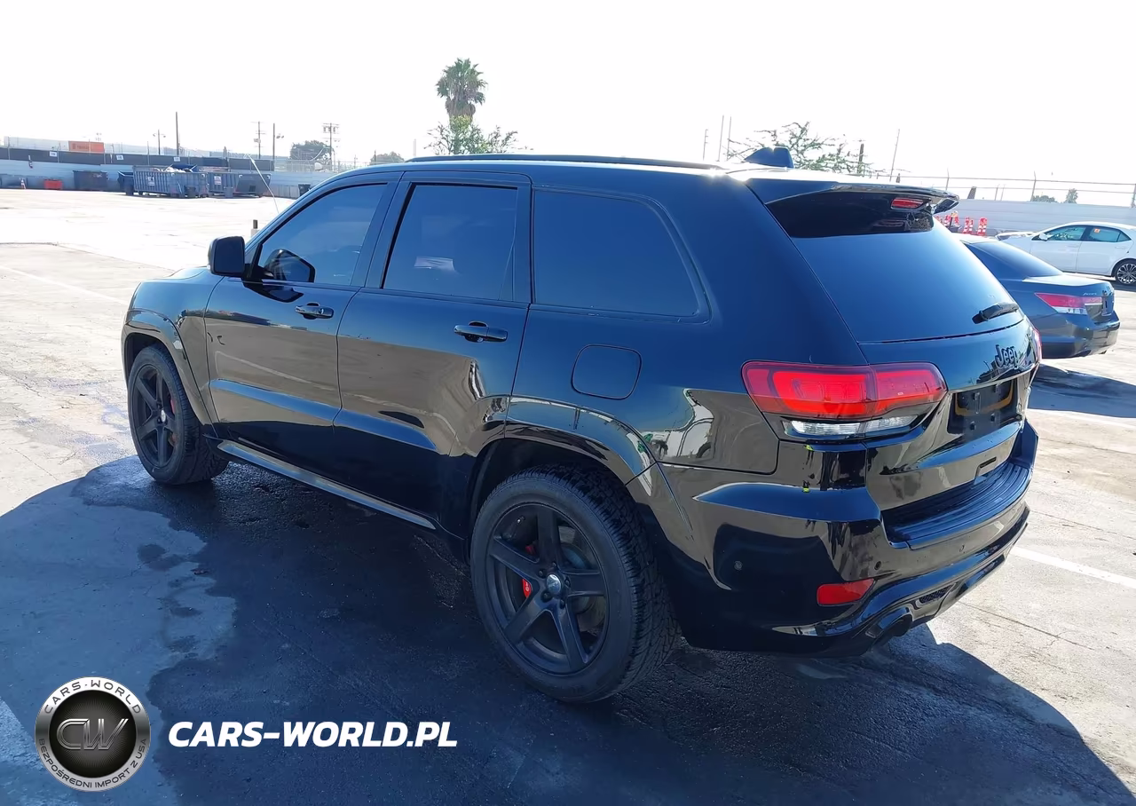2017 Jeep Grand Cherokee Srt 4X4 VIN:1C4RJFDJ8HC658542 - 3
