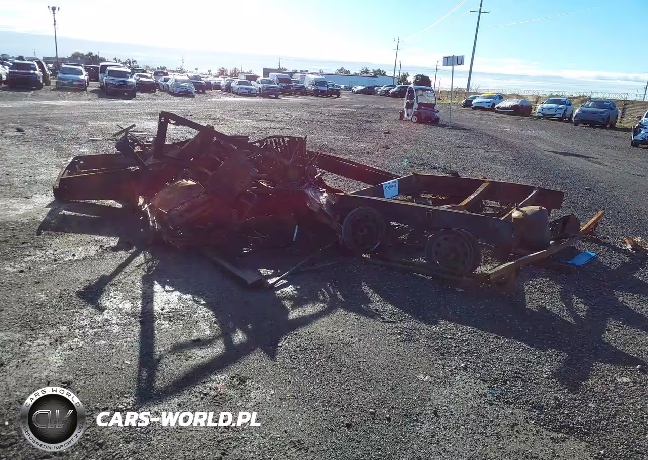 2015 Pacific Coach Works Other