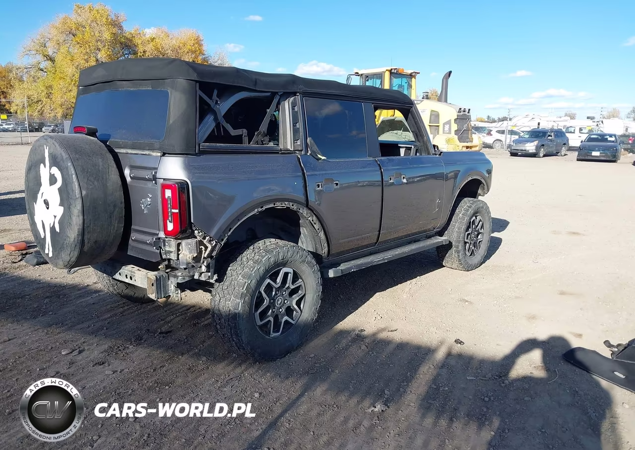 2022 Ford Bronco Outer Banks VIN:1FMDE5DH8NLB78790 - 4