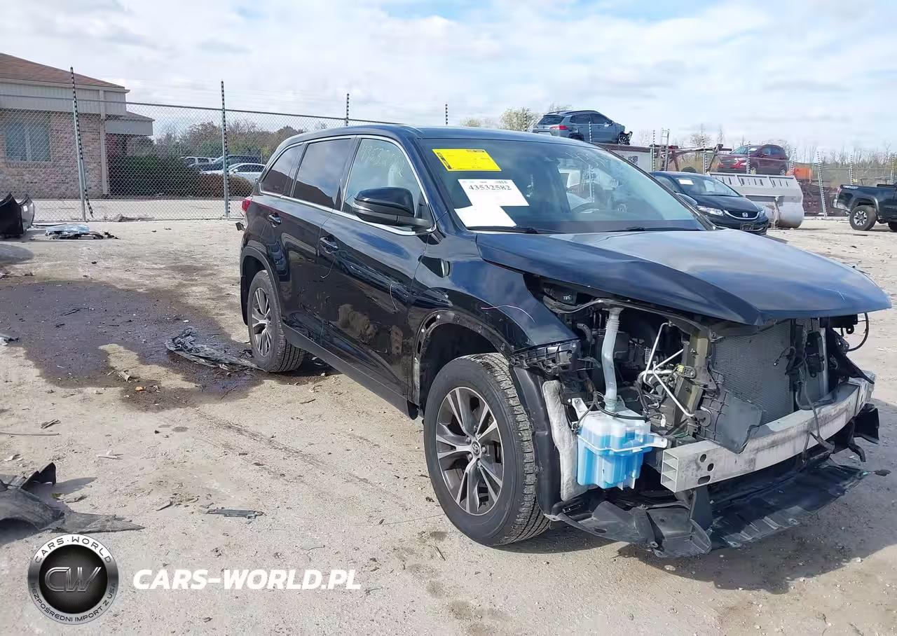 2019 Toyota Highlander Le