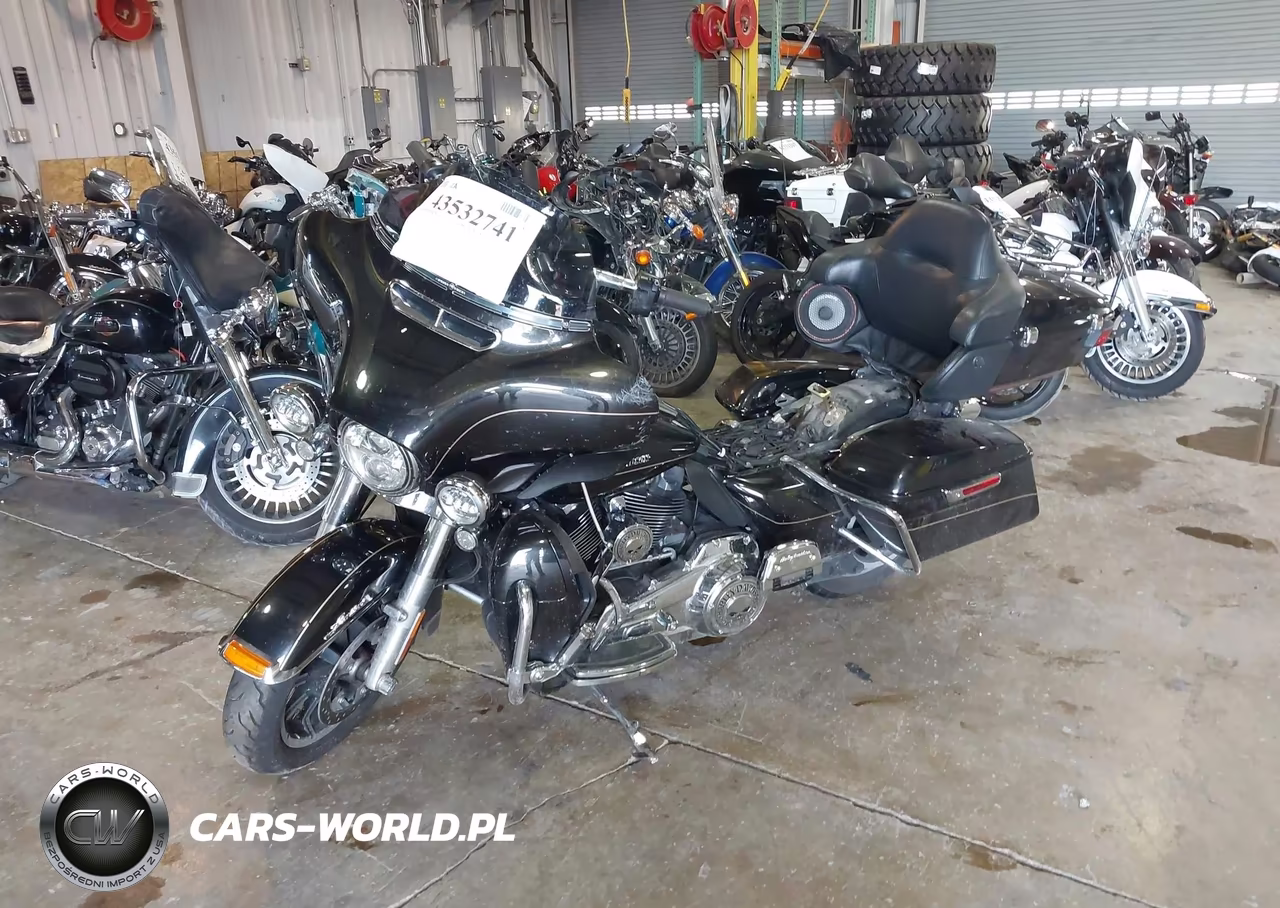 2017 Harley-Davidson Flhtk Ultra Limited VIN:1HD1KED12HB687897 - 2