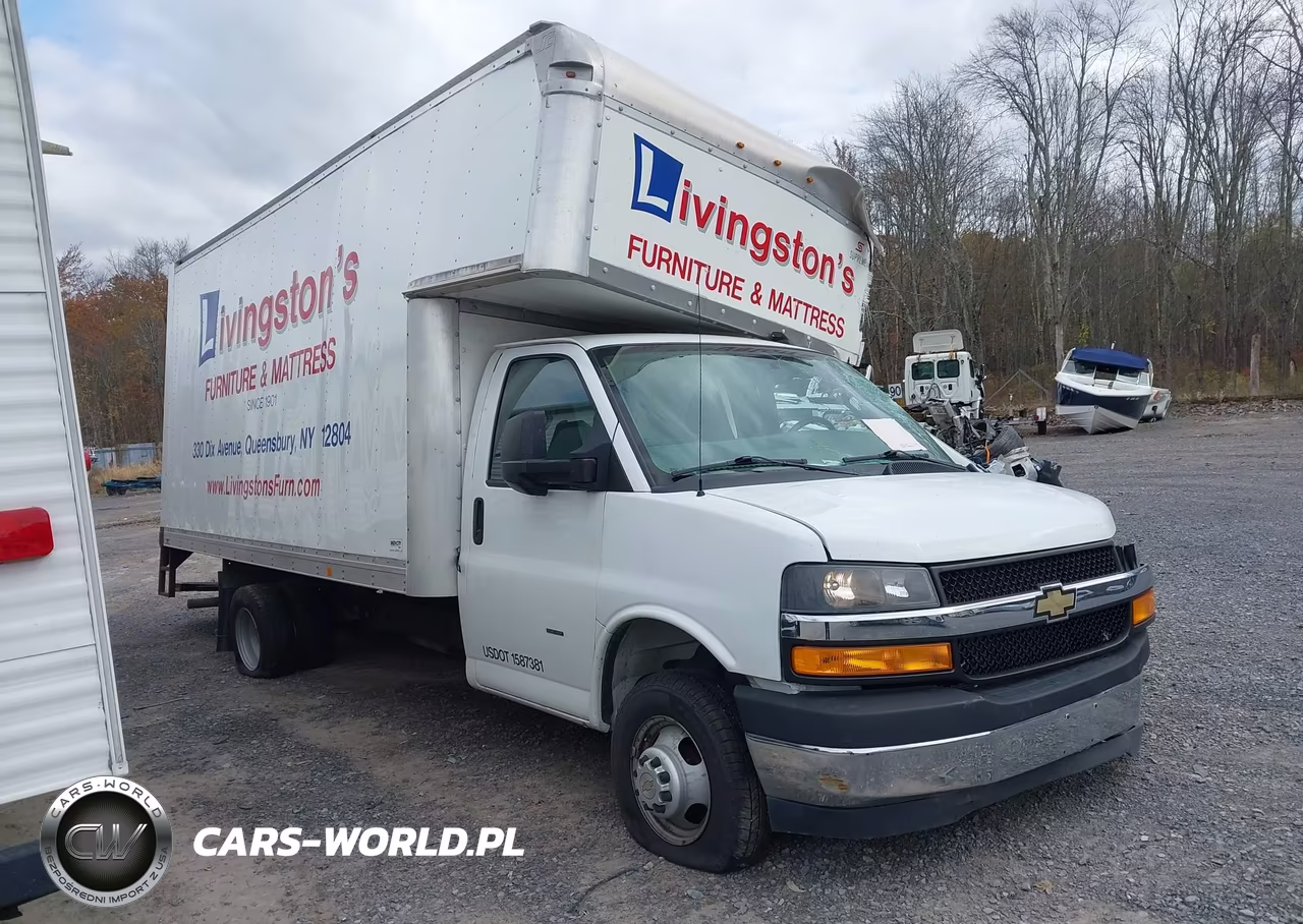 2021 Chevrolet Express Cutaway Work Van VIN:1HA3GTC77MN007292 - 13