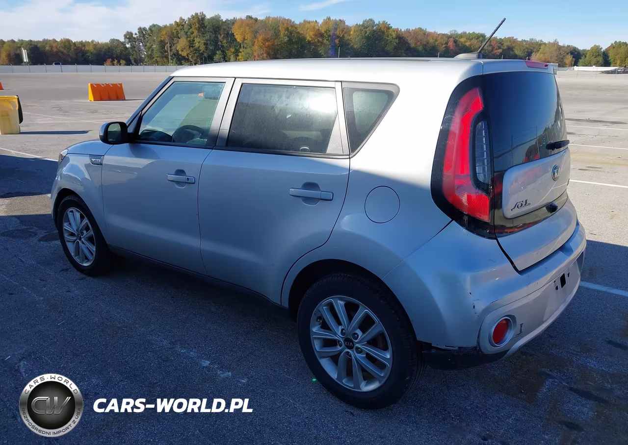 2017 Kia Soul + VIN:KNDJP3A51H7426505 - 3