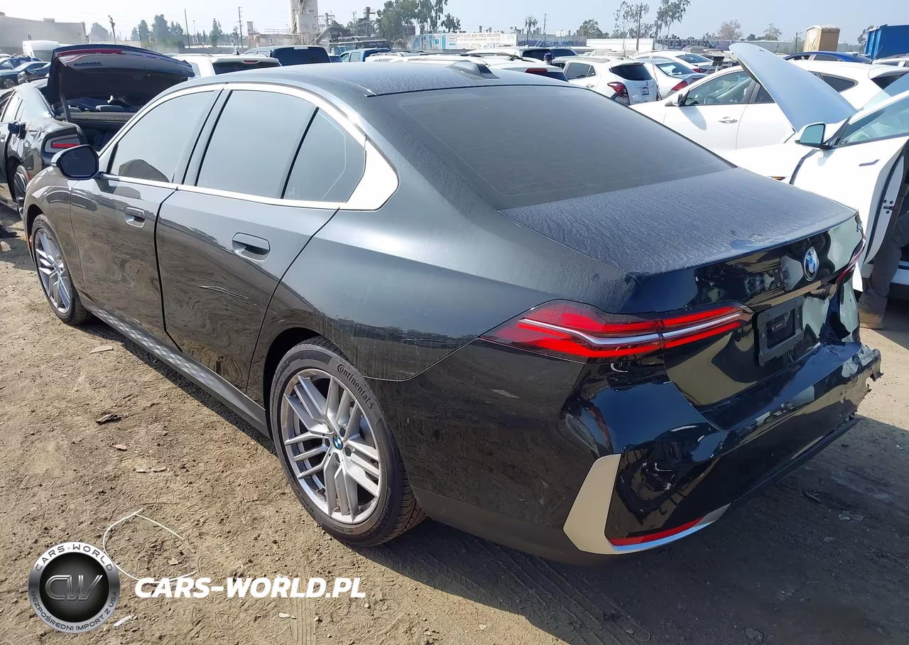 2024 BMW 530I VIN:WBA43FJ05RCT11006 - 3