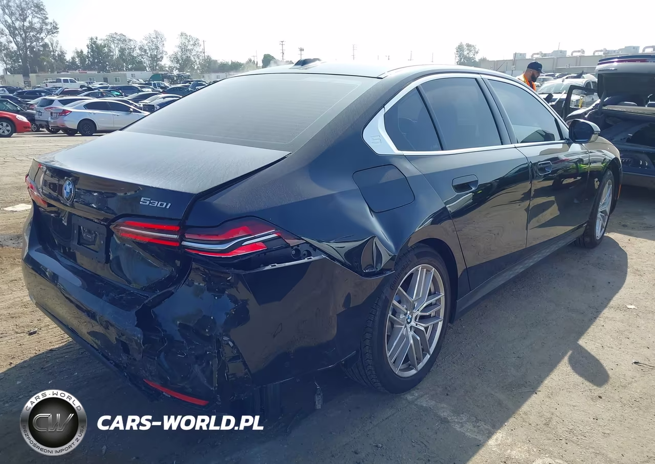 2024 BMW 530I VIN:WBA43FJ05RCT11006 - 4