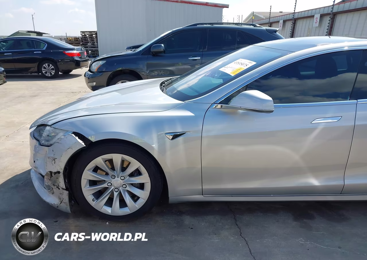 2017 Tesla Model S 60-75 VIN:5YJSA1E10HF220331 - 6