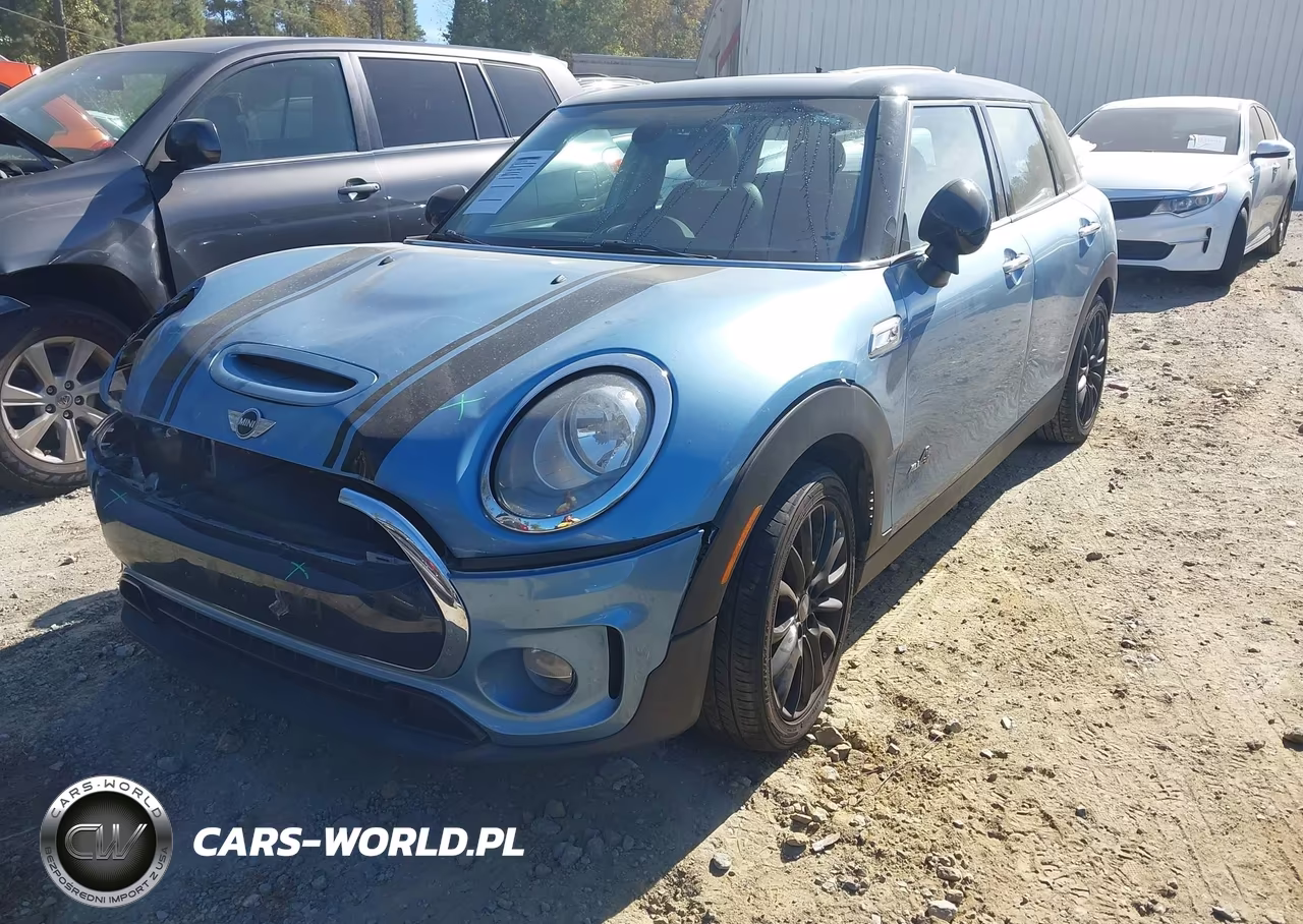 2017 Mini Clubman Cooper S VIN:WMWLU5C58H2E82156 - 2