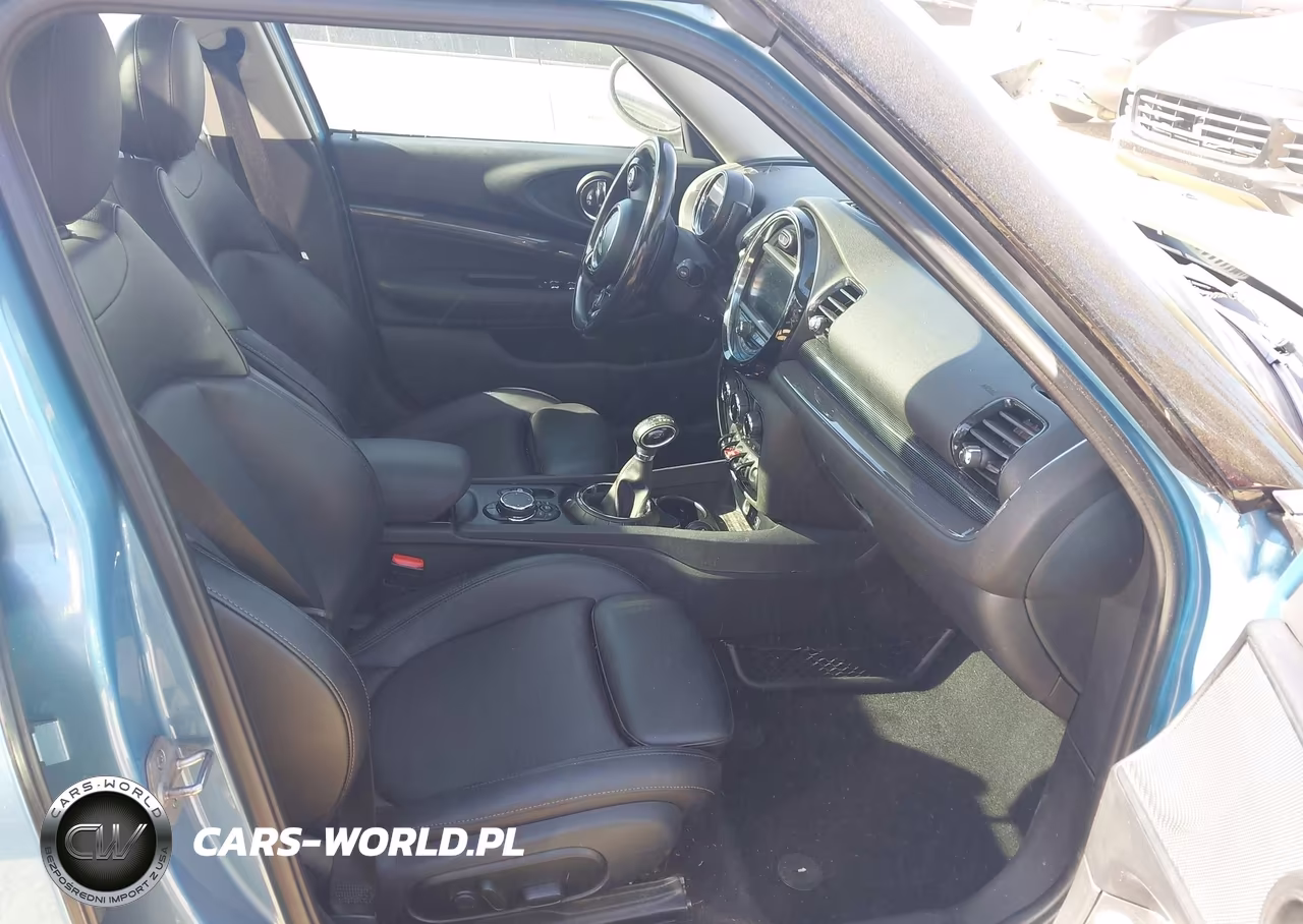 2017 Mini Clubman Cooper S VIN:WMWLU5C58H2E82156 - 5