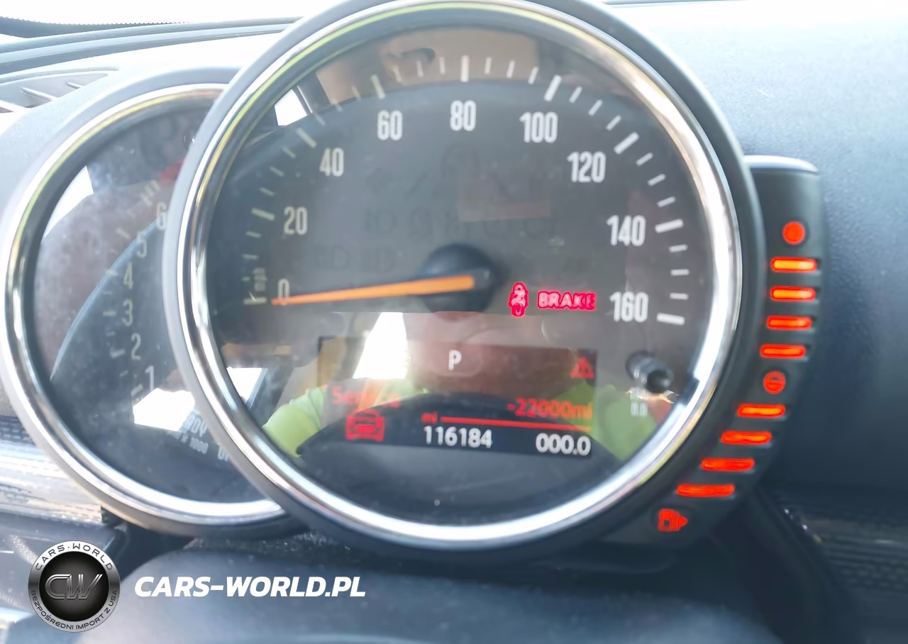 2017 Mini Clubman Cooper S VIN:WMWLU5C58H2E82156 - 7