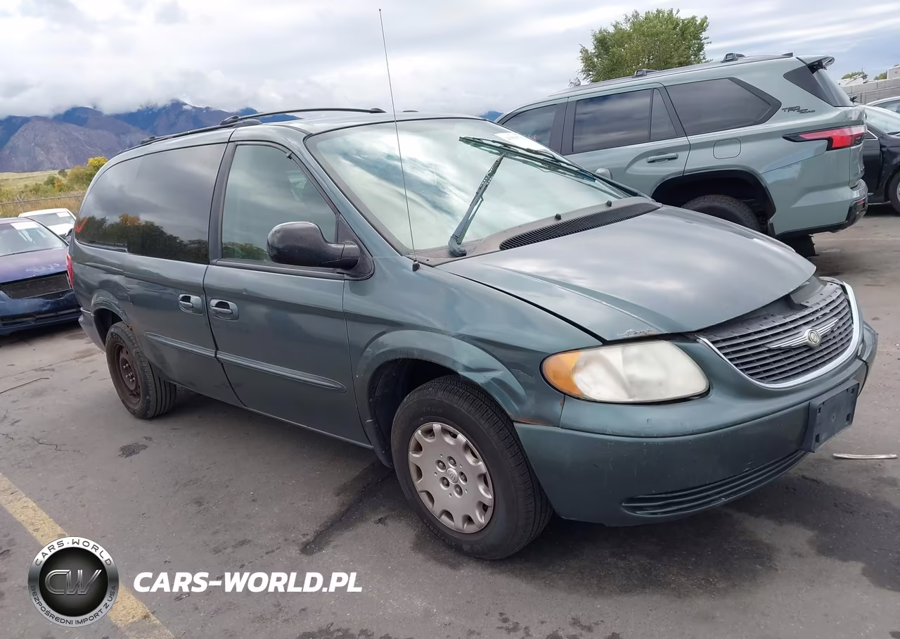 2003 Chrysler Town & Country Lx