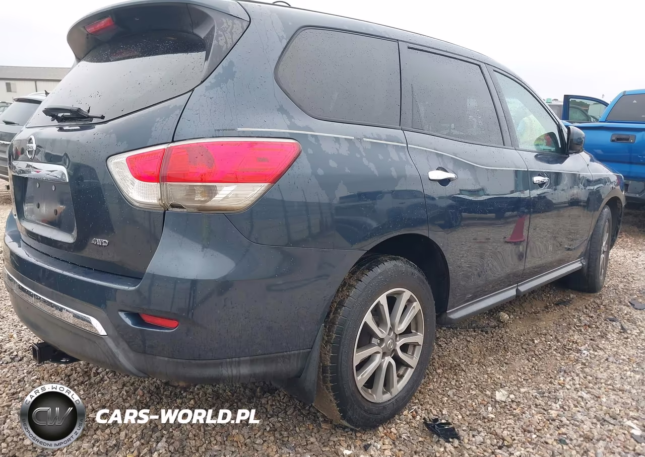 2013 Nissan Pathfinder S VIN:5N1AR2MM4DC659606 - 4