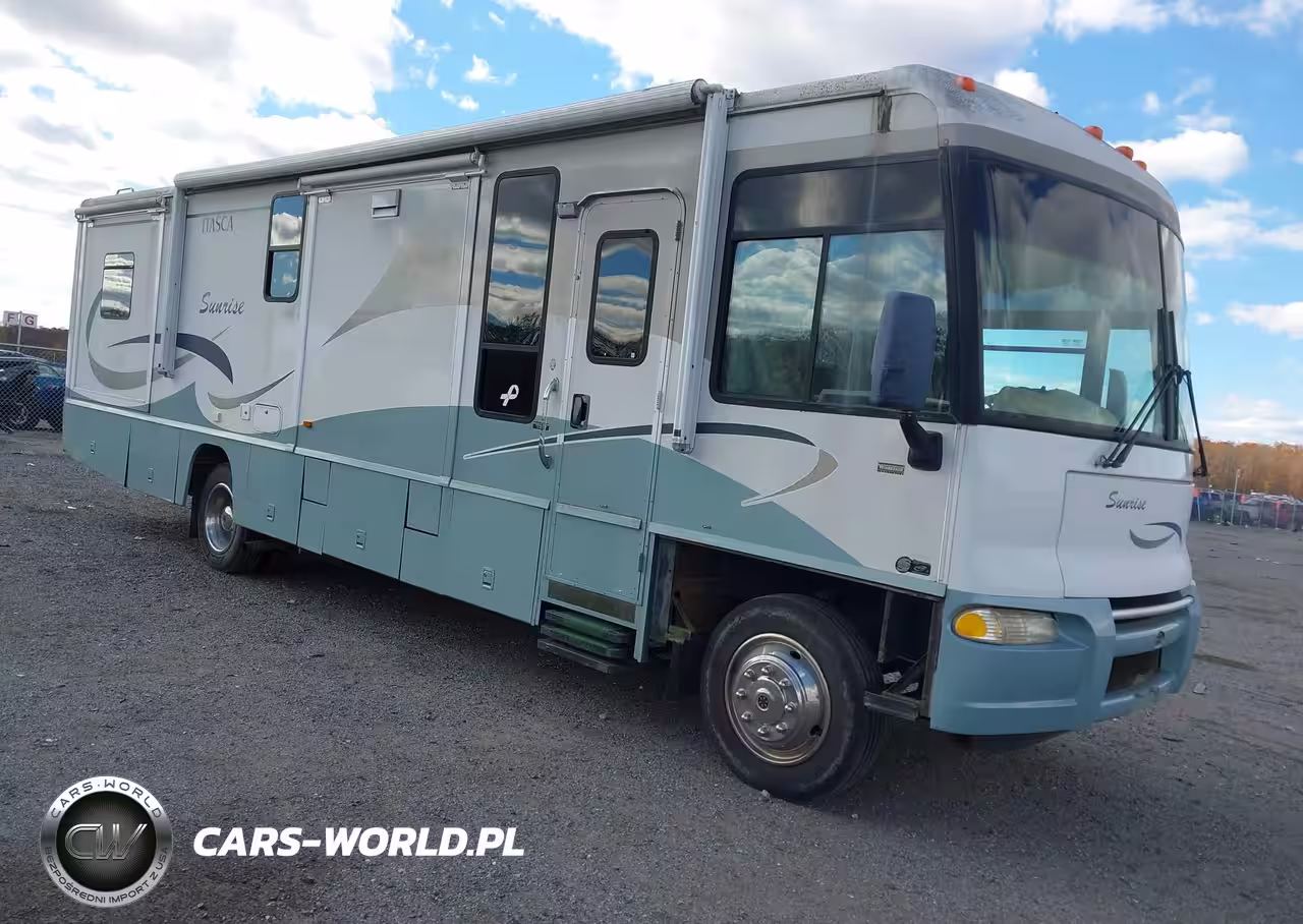 2005 Workhorse Custom Chassis Motorhome Chassis W22