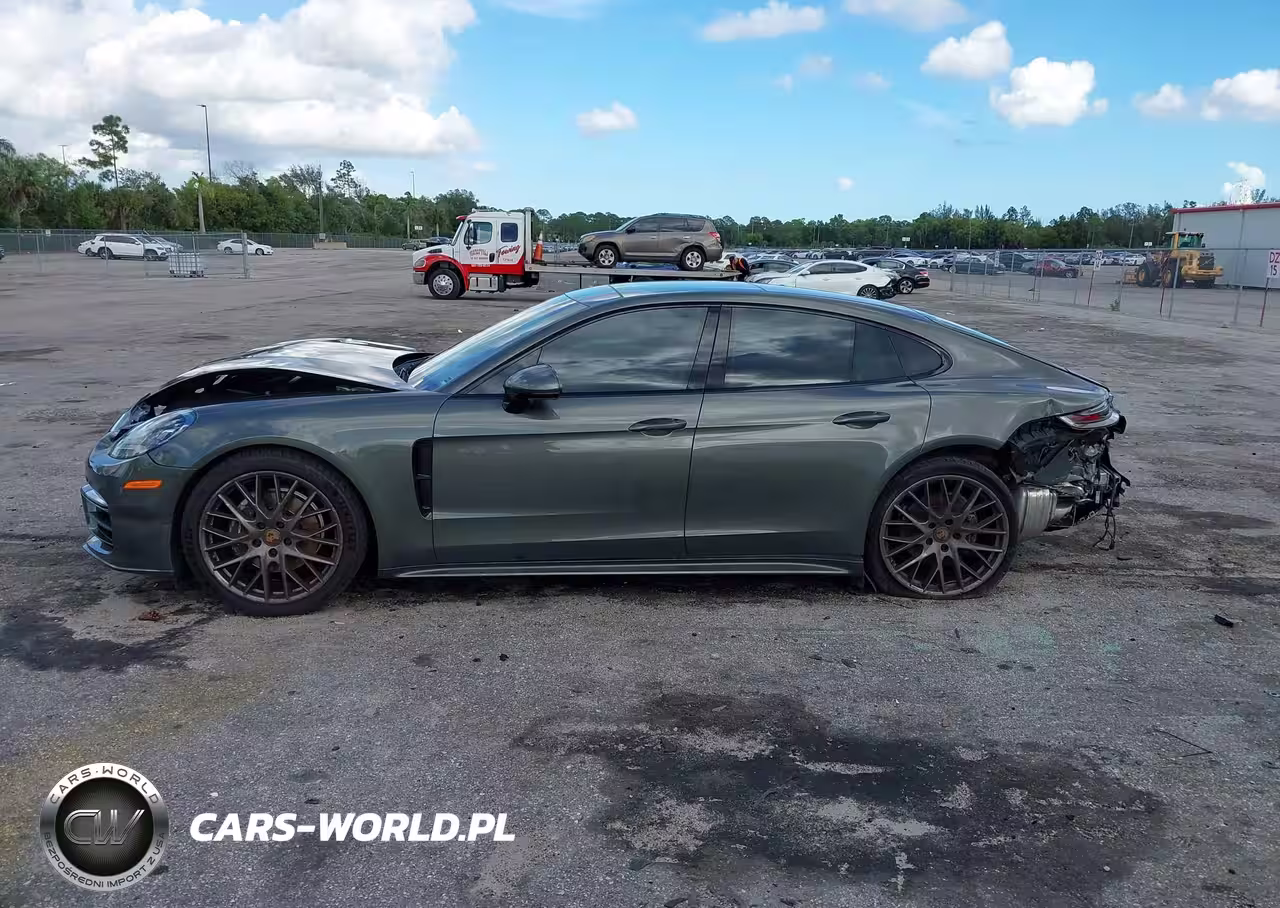 2022 Porsche Panamera 4-4 Platinum Edition-Platinum Edition VIN:WP0AJ2A72NL100678 - 14