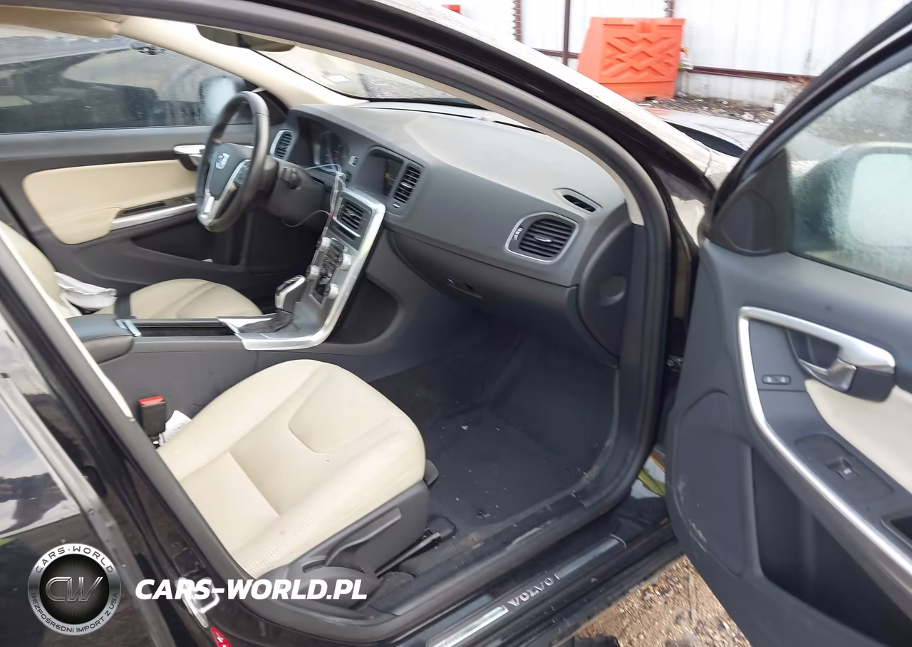 2017 Volvo S60 T5 Dynamic VIN:YV126MFL3H2423939 - 5