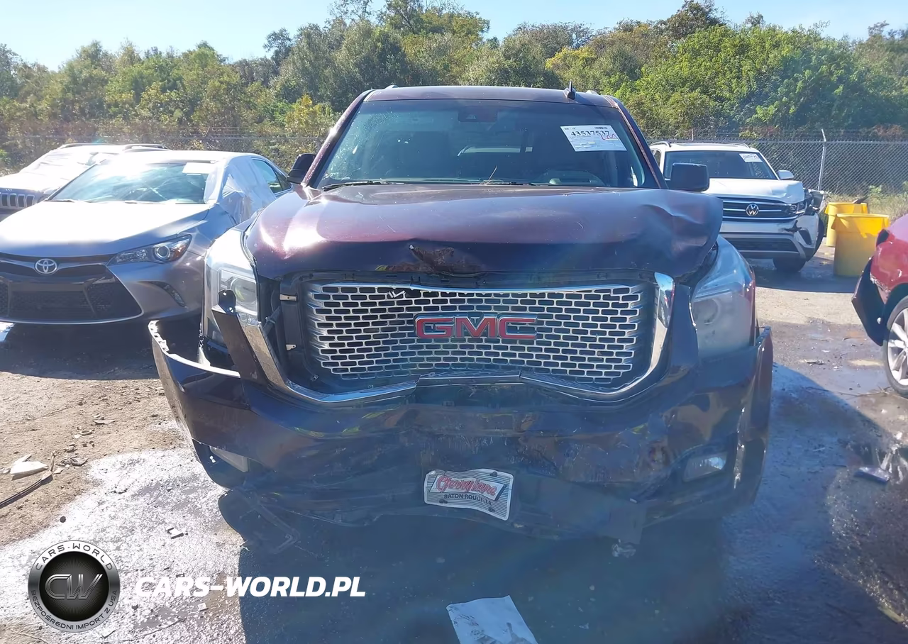 2017 GMC Yukon Denali VIN:1GKS1CKJ4HR304943 - 11