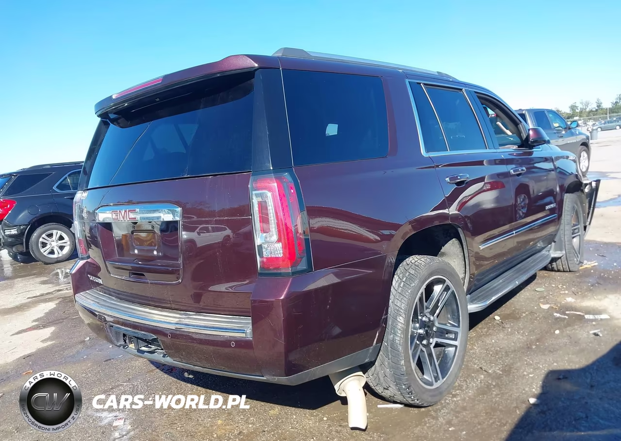 2017 GMC Yukon Denali VIN:1GKS1CKJ4HR304943 - 4