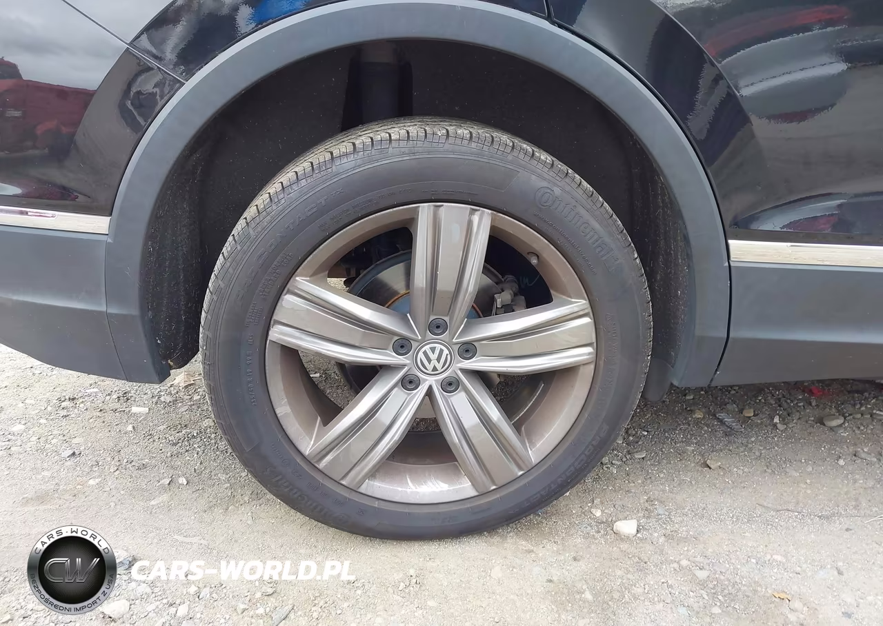 2019 Volkswagen Tiguan 2.0T Sel Premium-2.0T Sel Premium R-Line VIN:3VV4B7AX3KM026786 - 18