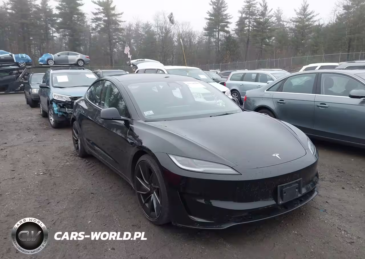 2024 Tesla Model 3 Performance All-Wheel Drive