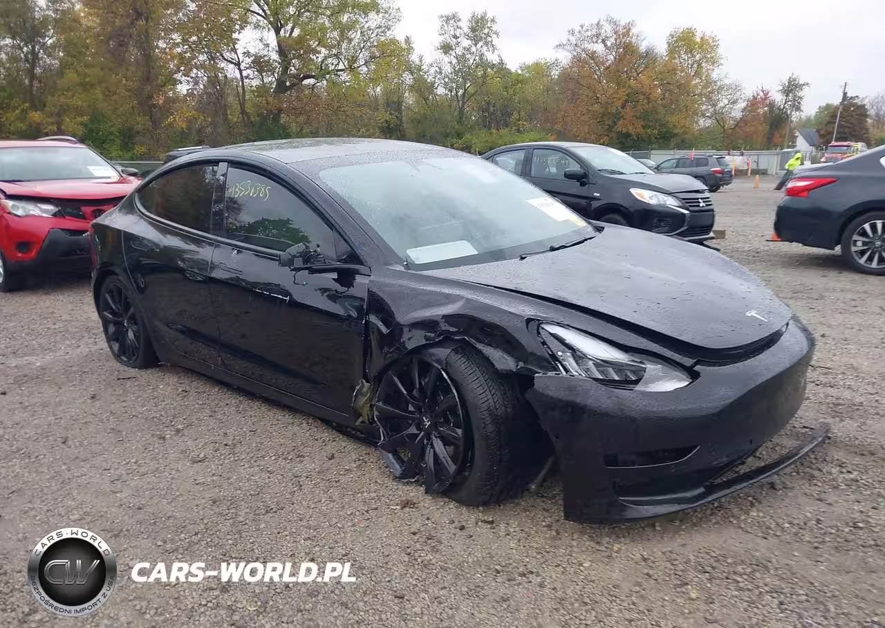 2021 Tesla Model 3 Standard Range Plus Rear-Wheel Drive