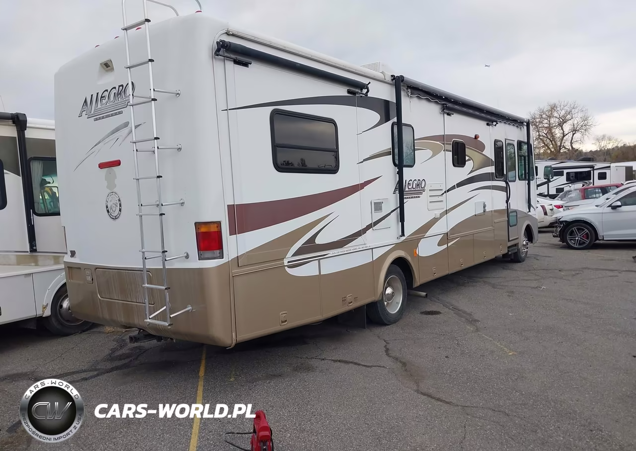2007 Workhorse Custom Chassis Motorhome Chassis W22 VIN:5B4MP67G073425266 - 4