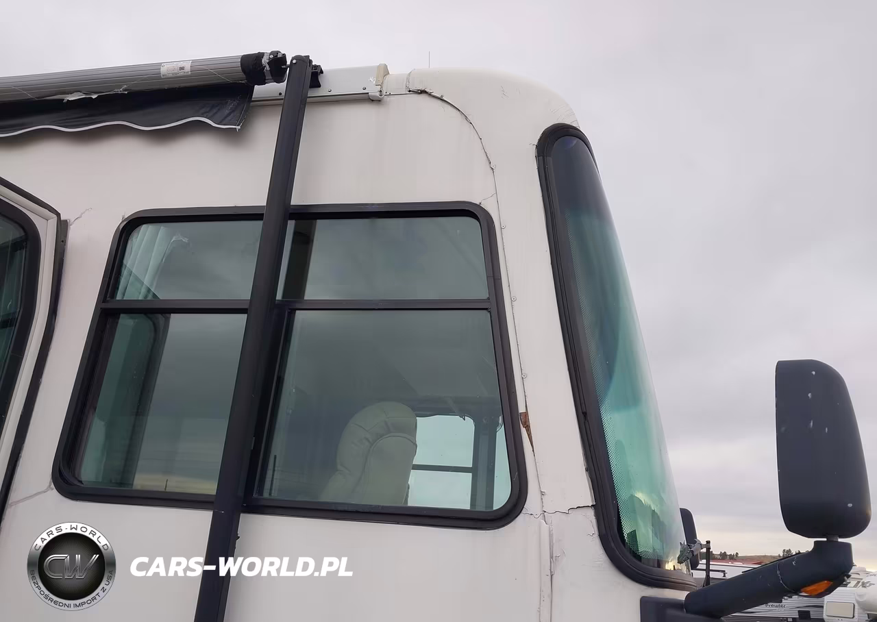 2007 Workhorse Custom Chassis Motorhome Chassis W22 VIN:5B4MP67G073425266 - 6