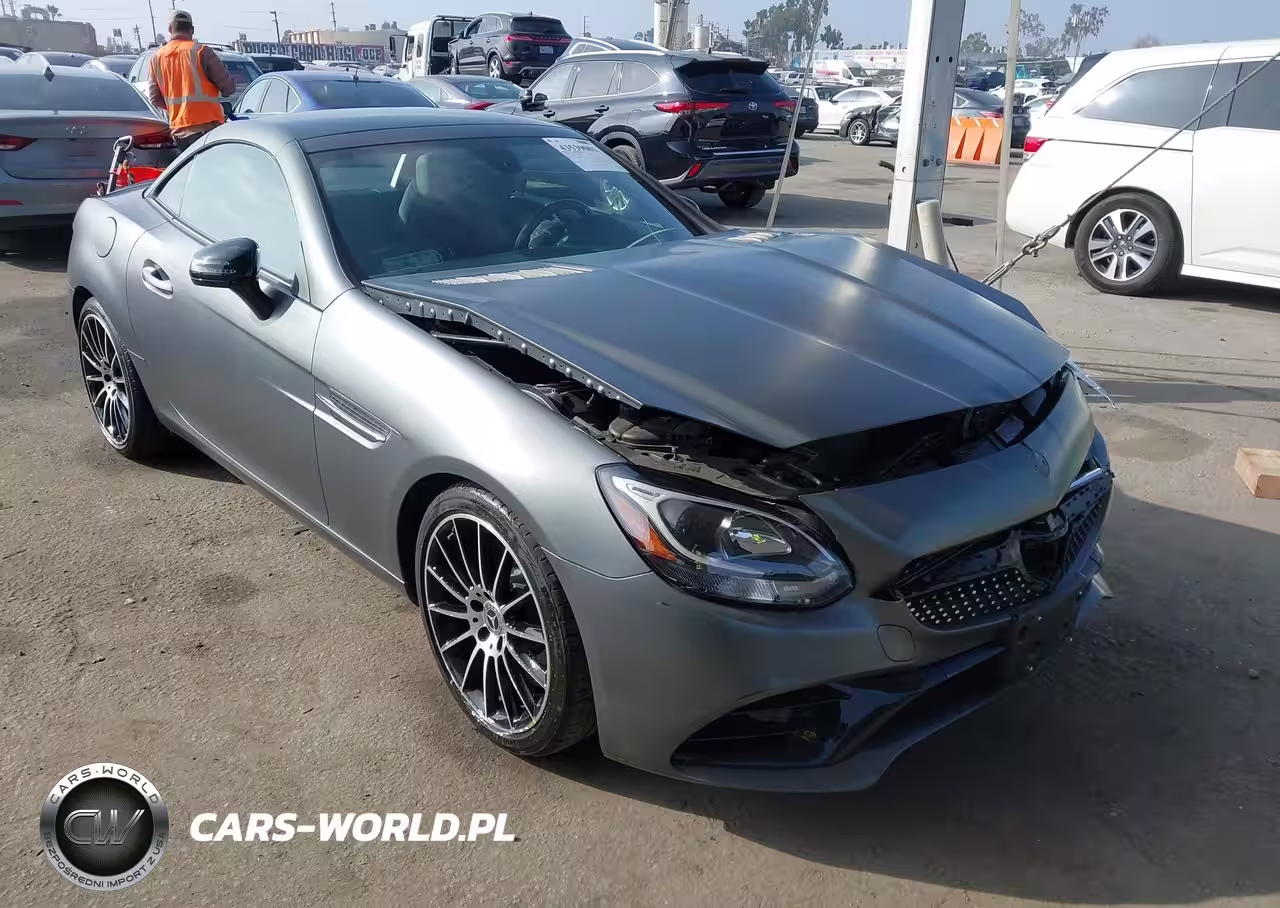 2020 Mercedes-Benz Slc 300