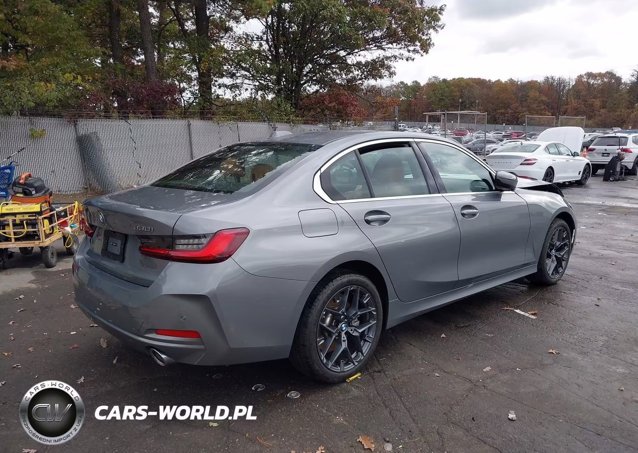 2025 BMW 330I xDrive VIN:3MW89CW0XS8F15949 - 4