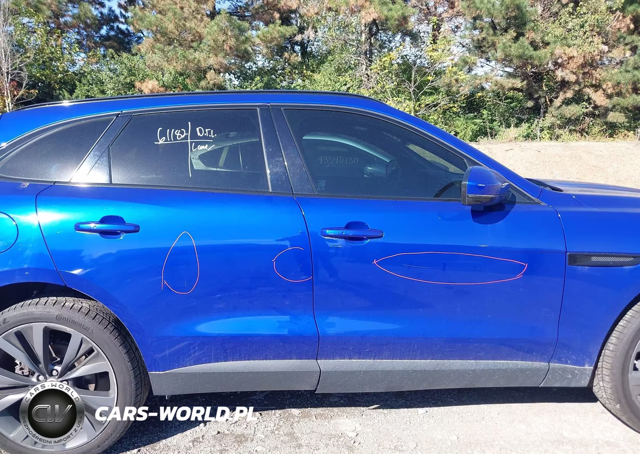 2018 Jaguar F-Pace 25T Prestige VIN:SADCK2FX8JA295033 - 13