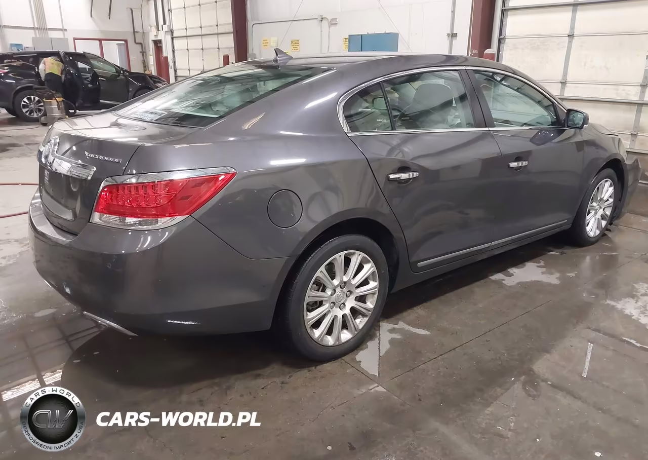 2013 Buick Lacrosse Leather Group VIN:1G4GC5E32DF311191 - 4