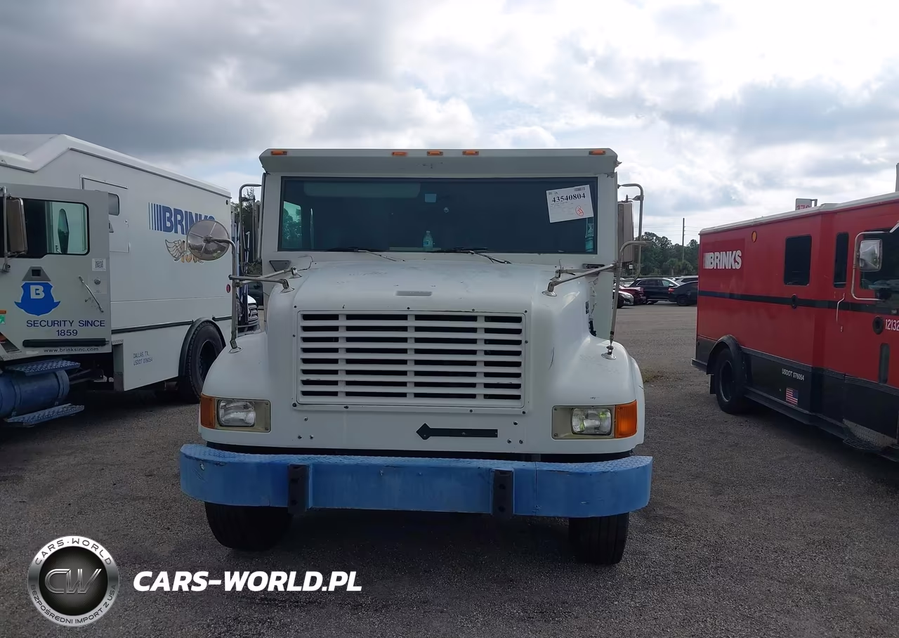 2001 International 4000 4700 VIN:1HTSCAAM61H382810 - 11