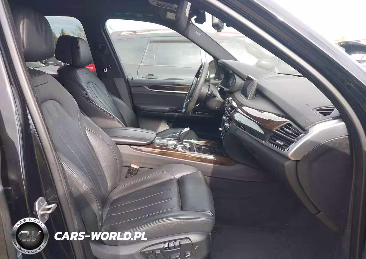 2015 BMW X5 xDrive50I VIN:5UXKR6C57F0J76799 - 5
