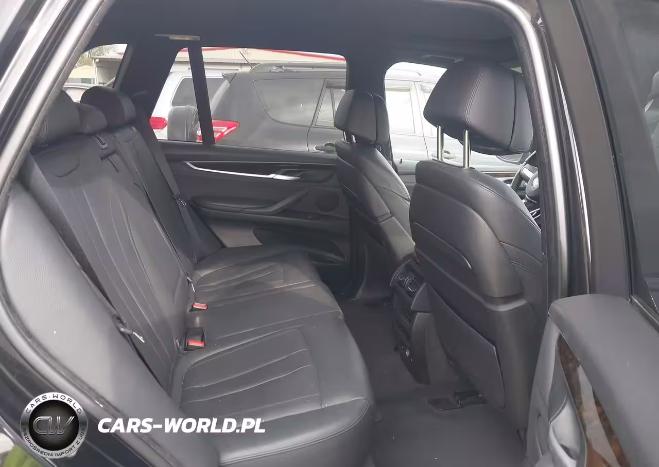 2015 BMW X5 xDrive50I VIN:5UXKR6C57F0J76799 - 8