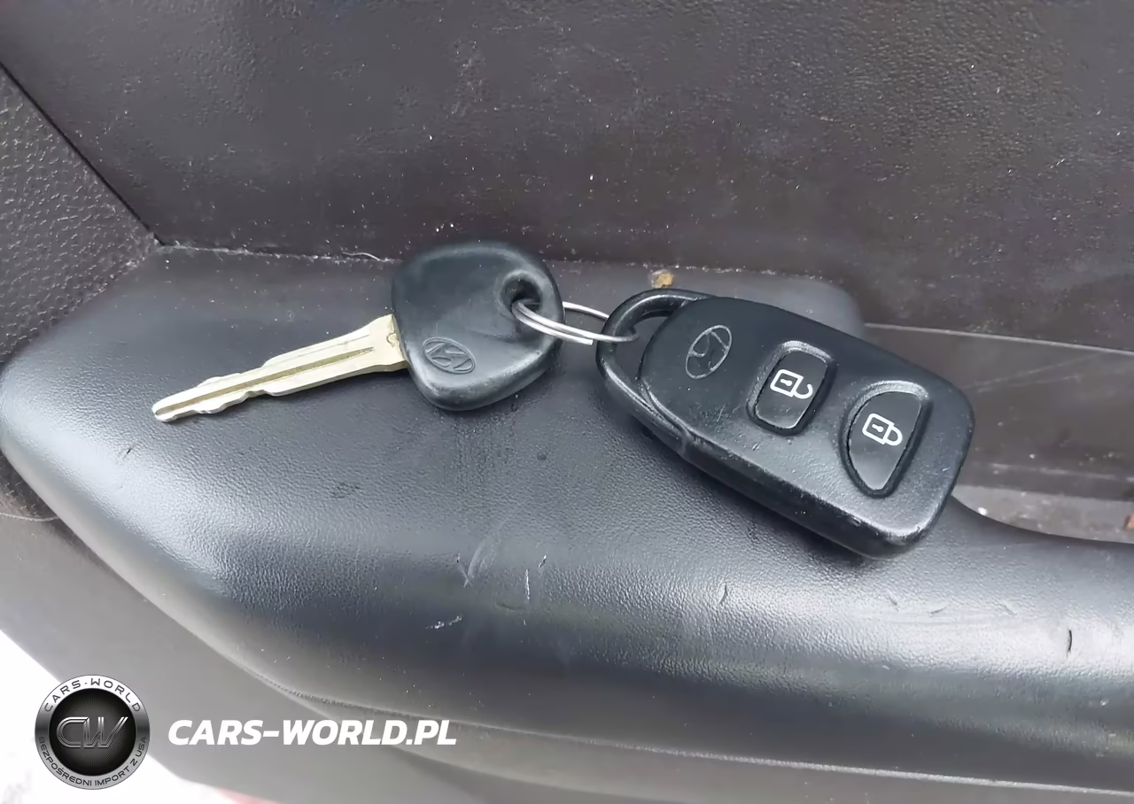 2010 Hyundai Tucson Gls VIN:KM8JT3AC3AU071446 - 11
