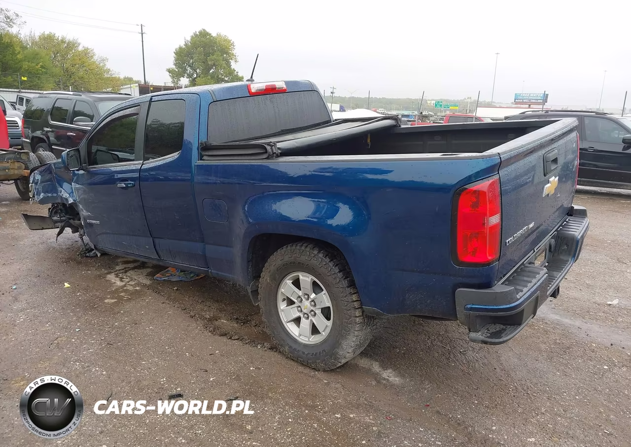 2019 Chevrolet Colorado Wt VIN:1GCHSBEN7K1356827 - 3