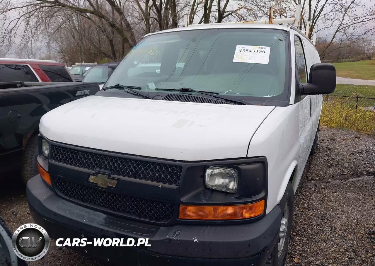 2017 Chevrolet Express 2500 Work Van VIN:1GCWGBFF8H1306446 - 12