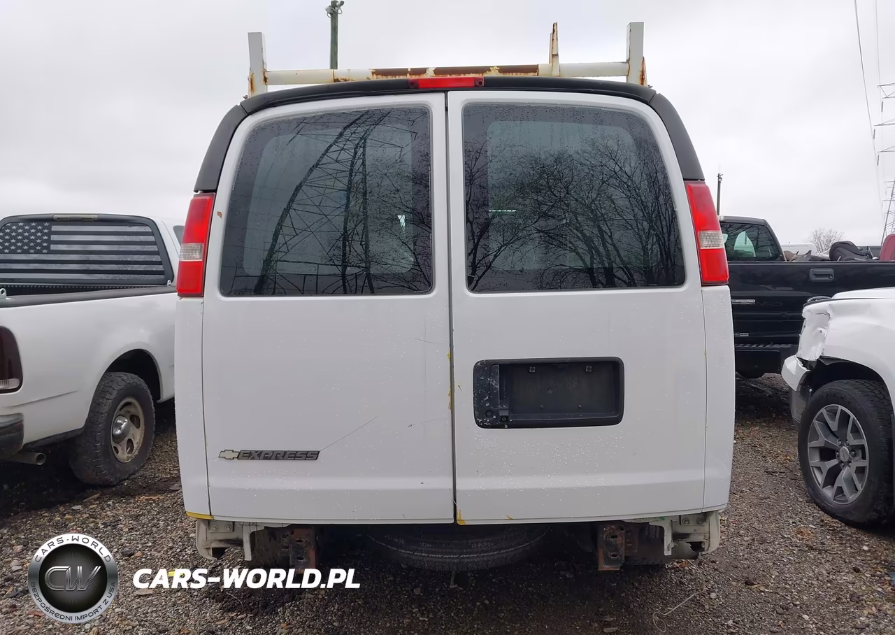 2017 Chevrolet Express 2500 Work Van VIN:1GCWGBFF8H1306446 - 16