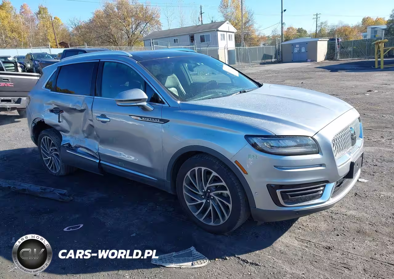 2020 Lincoln Nautilus Reserve