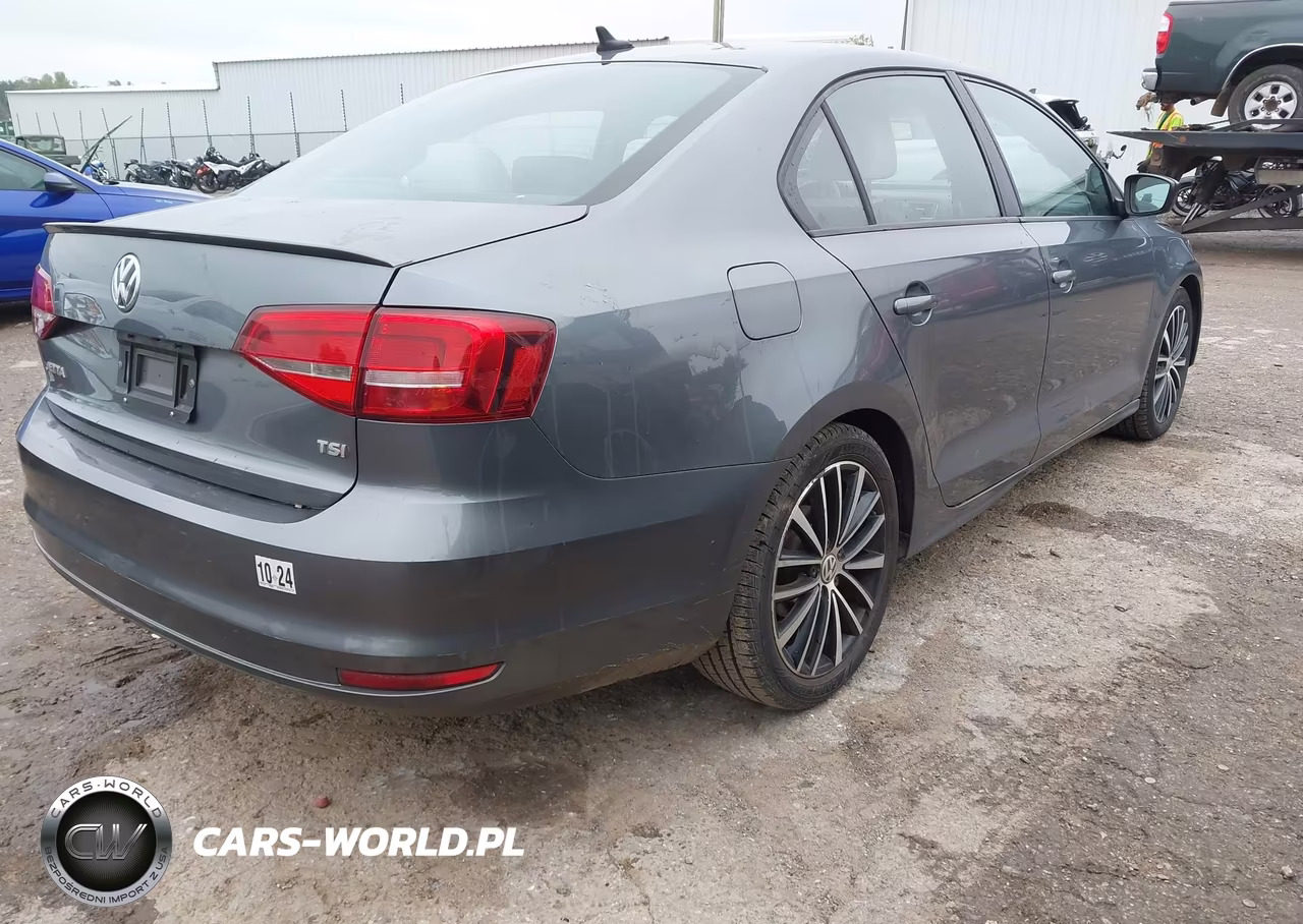 2016 Volkswagen Jetta 1.8T Sport VIN:3VWD17AJ8GM255319 - 4