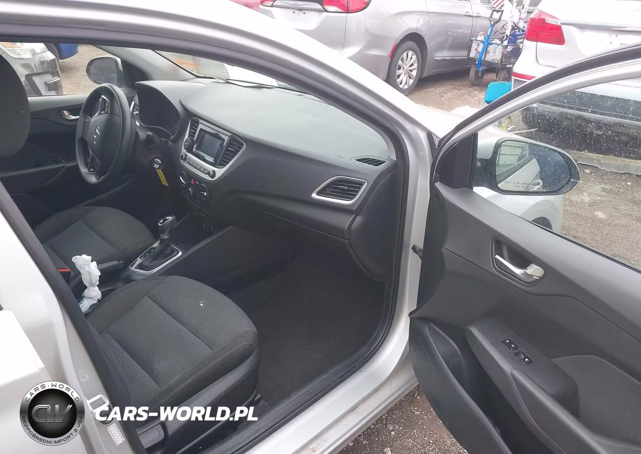 2021 Hyundai Accent Se VIN:3KPC24A66ME147115 - 5